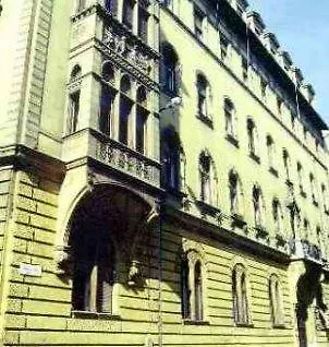 Imre Guest house *